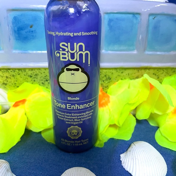 Sun Bum Tone Enhancer for Blondes - Picture 2 of 3